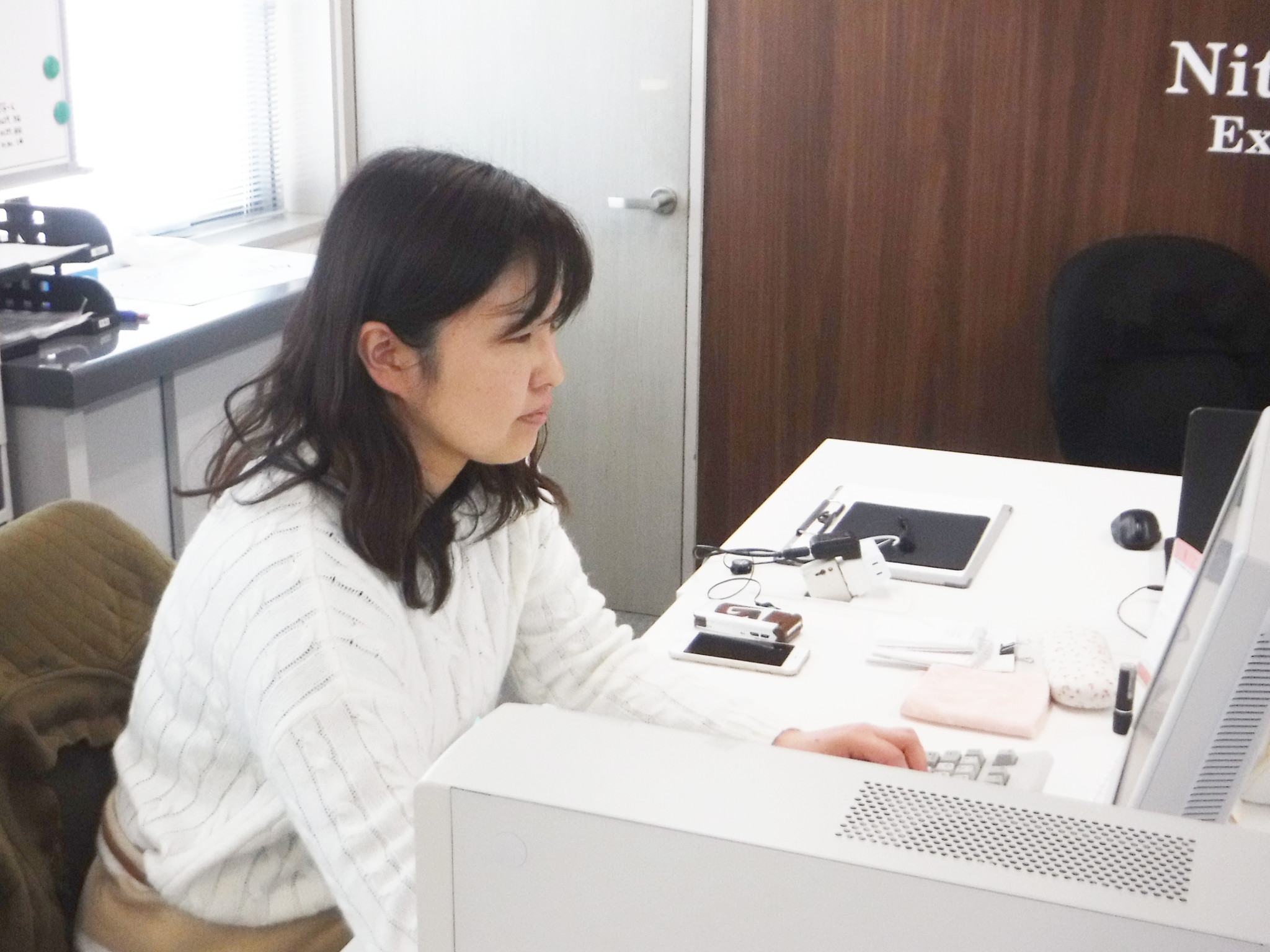 img_staff_hama01